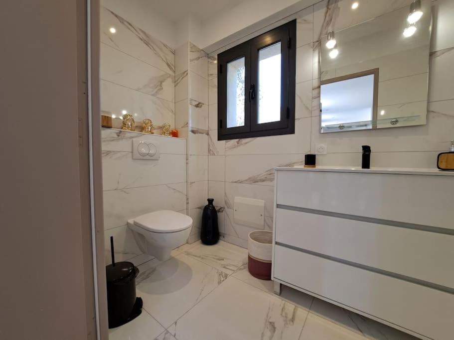 Maison Au Calme Idealement Situee Proche Plage 博尼法乔 外观 照片